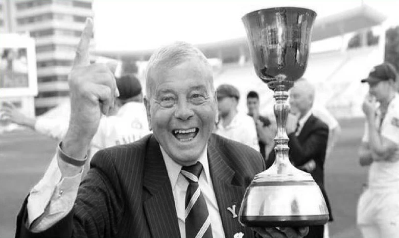 কিংবদন্তি আম্পায়ার ডিকি বার্ডের শেষবিদায়